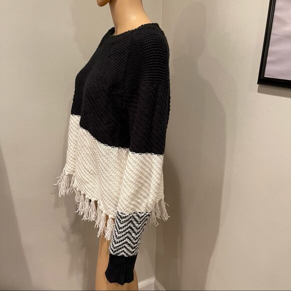 John & Jenn Fringe Hem Sweater - Picture 11 of 11